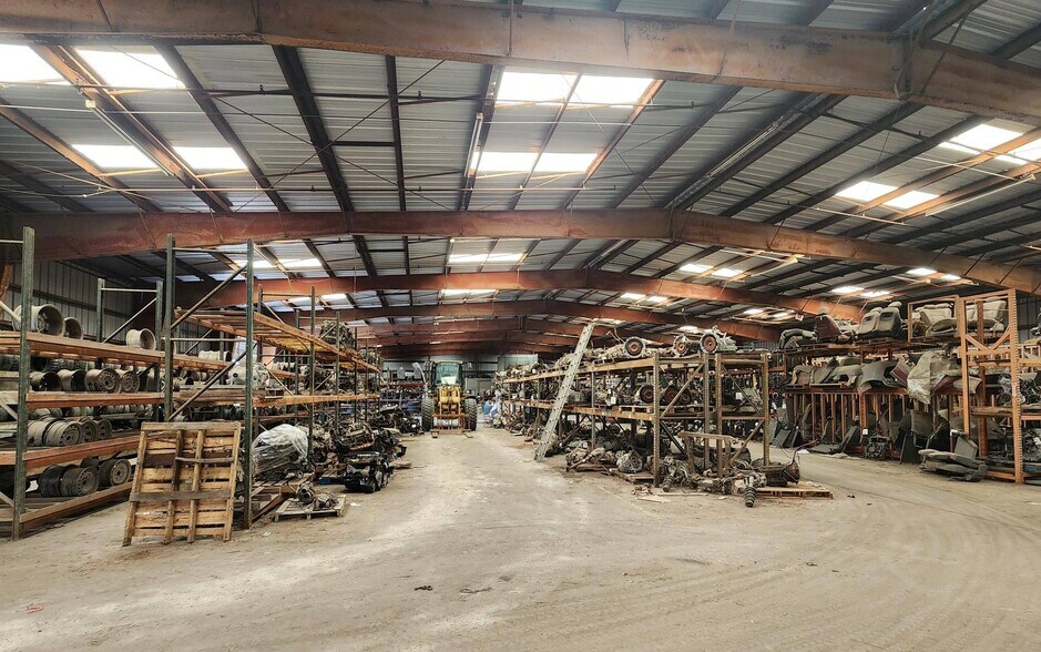 More Photos Of 230 Omaha Dr, Corpus Christi Warehouse For Lease