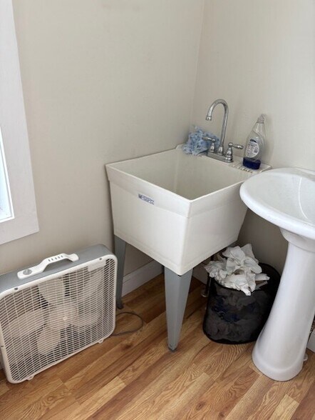 More Photos Of 52-54 Church St, Cheshire General Retail For Sale