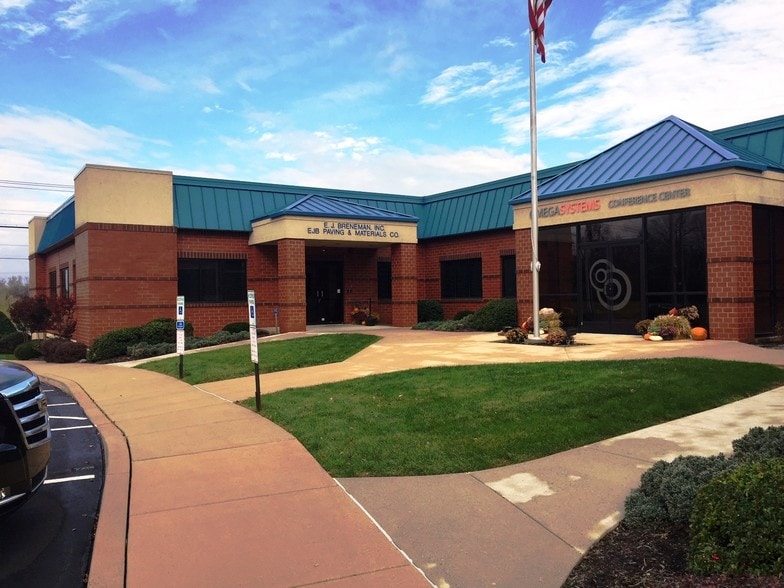 More Photos Of 1117-1123 Snyder Rd, West Lawn Medical For Lease
