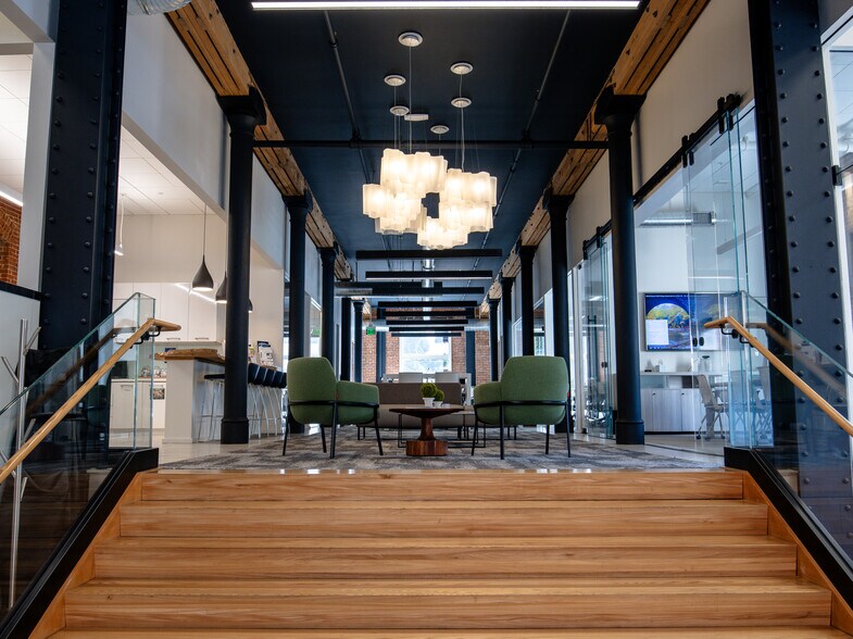 More Photos Of 1660 17th St, Denver Office Residential For Sale