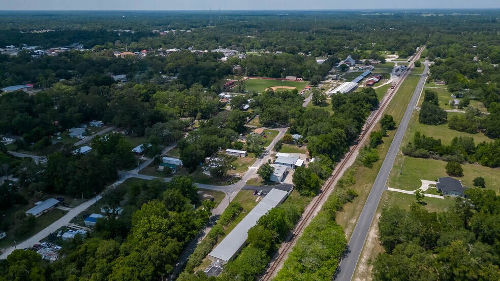 More Photos Of 507 SE 6th St, Williston Self Storage For Sale