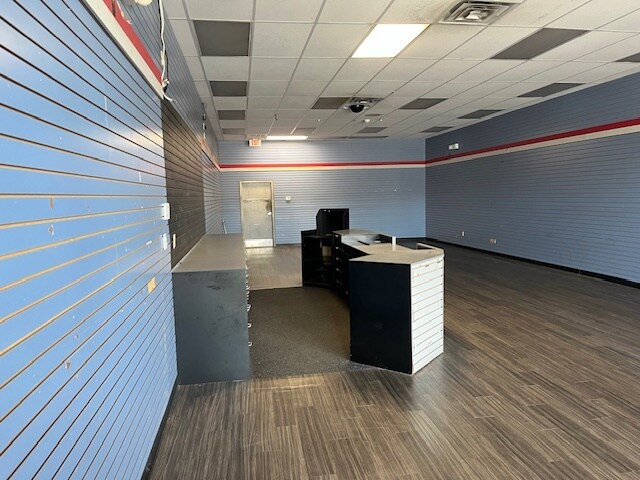 More Photos Of 1217 S Frontage Rd, Meridian Unknown For Lease