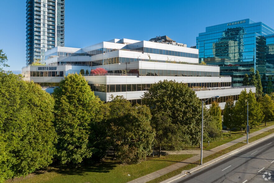 More Photos Of 90 Sheppard Ave E, Toronto Office For Lease