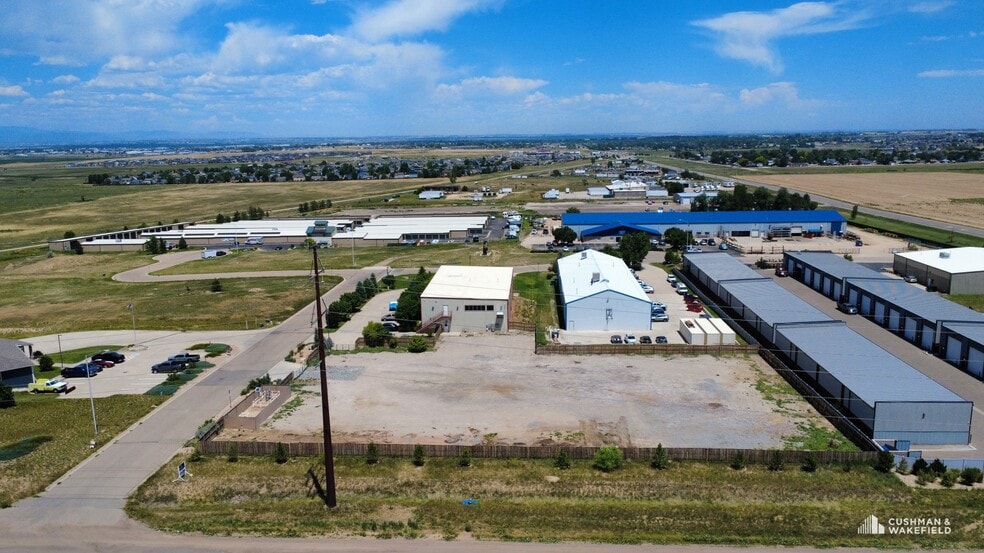 More Photos Of 250 Perry Ln, Dacono Warehouse For Lease