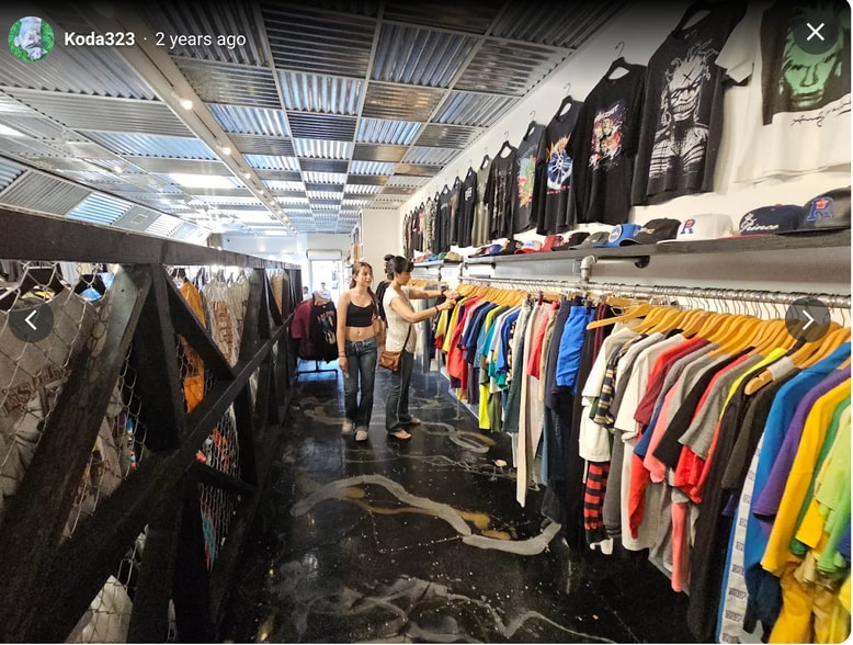 More Photos Of 7361 Melrose Ave, Los Angeles Storefront For Lease