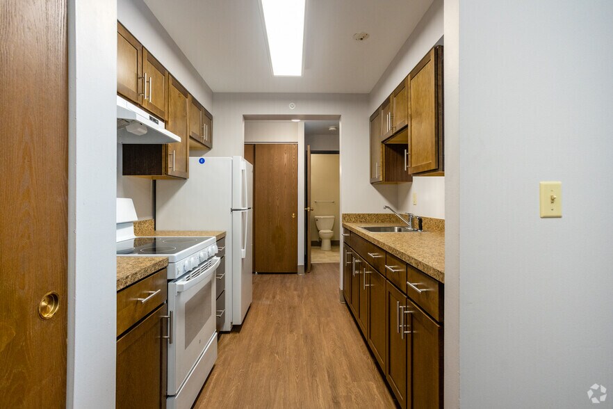 More Photos Of 195 Genesee St, Utica Apartments For Lease
