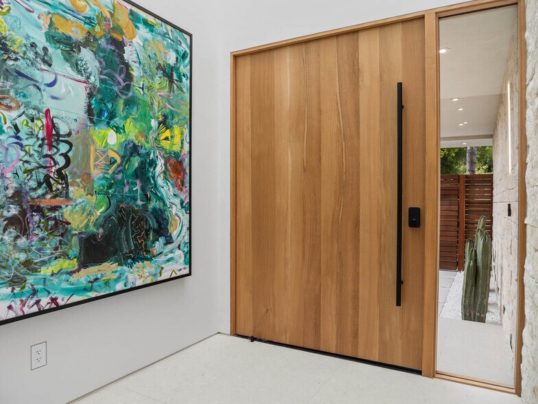 More Photos Of 7372 Fay Ave, La Jolla Multifamily For Sale