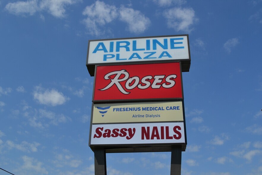 More Photos Of 3080-3108 Airline Blvd, Portsmouth Unknown For Lease