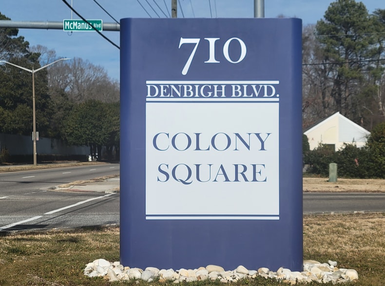 More Photos Of 710 Denbigh Blvd, Newport News Office For Sale