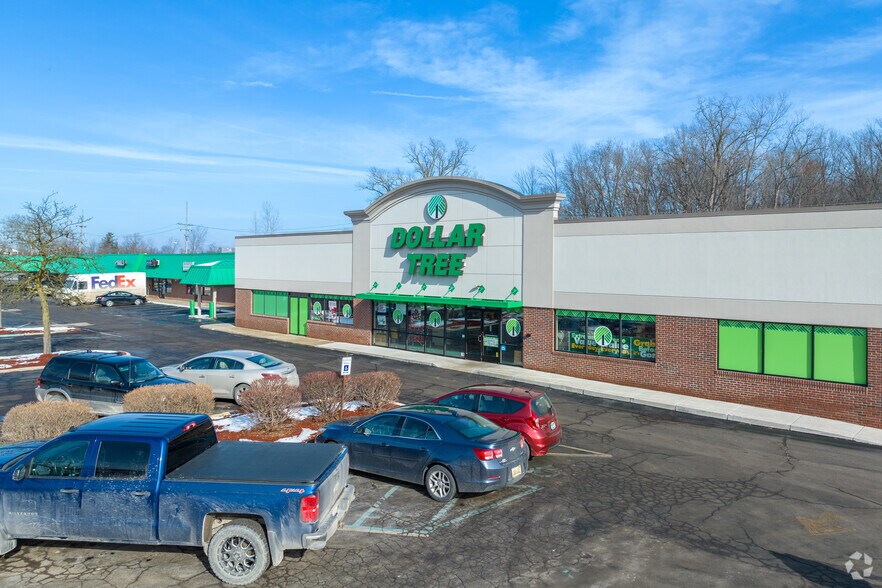 More Photos Of 781-885 Sumpter Rd, Belleville Unknown For Lease