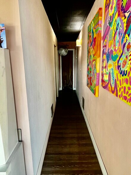 More Photos Of 3023 Central Ave, Saint Petersburg Storefront Retail Office For Sale