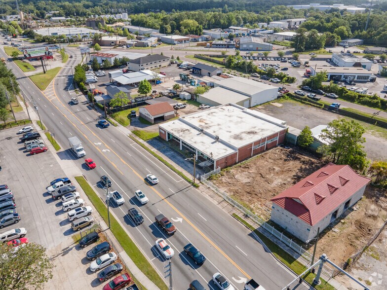 More Photos Of 435 Cassat Ave, Jacksonville Service For Lease