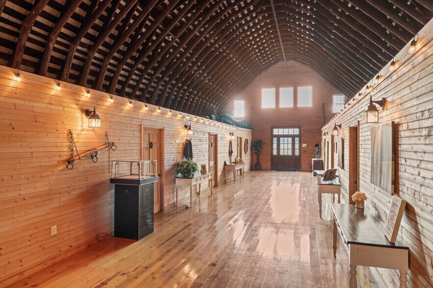 More Photos Of 15158 Berlin Tpke, Purcellville Lodge Meeting Hall For Sale