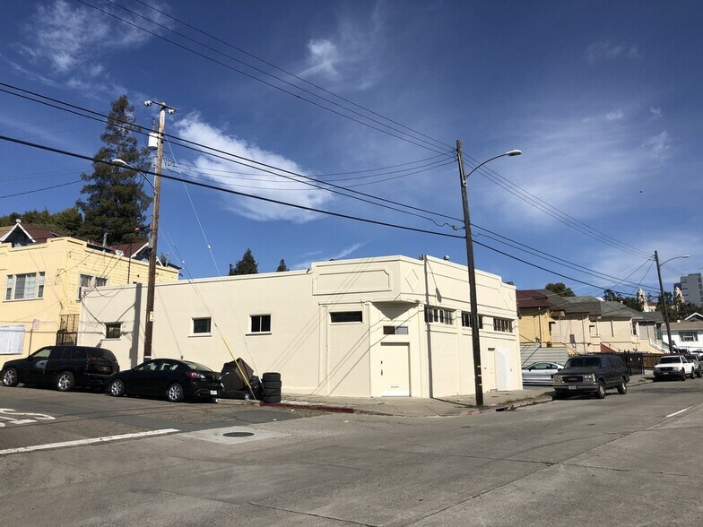 Primary Photo Of 2501-2503 14th Ave, Oakland Freestanding For Lease