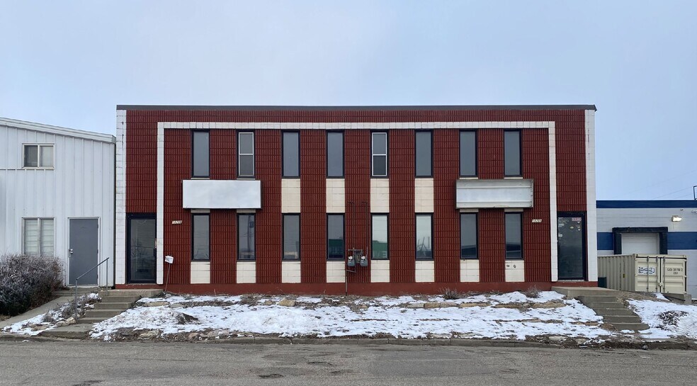 Primary Photo Of 1920 Alberta Av, Saskatoon Industrial For Lease