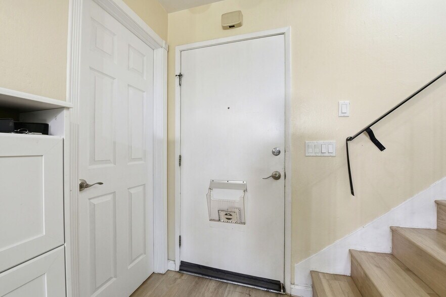 More Photos Of 1195 Weyburn Ln, San Jose Apartments For Sale