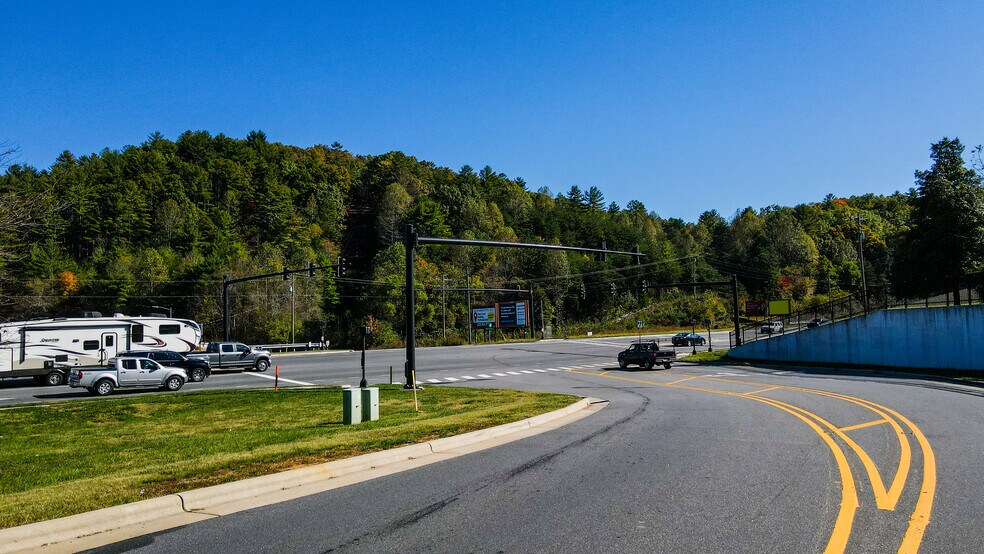 More Photos Of 1556 US 441S, Franklin Land For Sale