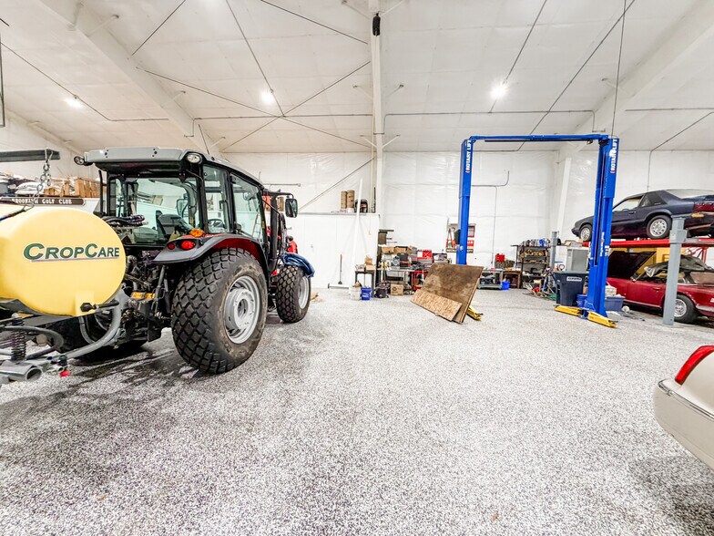 More Photos Of 170 South St, Brooklyn Restaurant For Sale