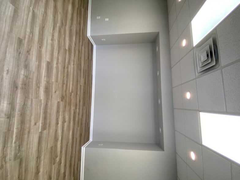 More Photos Of 3825 Leonardtown Rd, Waldorf Office For Lease