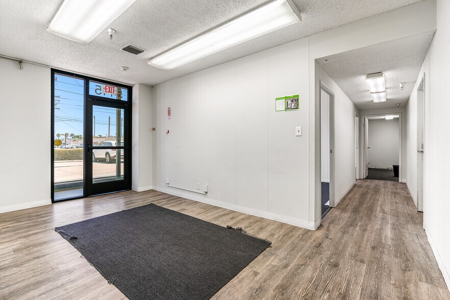 More Photos Of 5435 Peck Rd, Arcadia Manufacturing For Sale