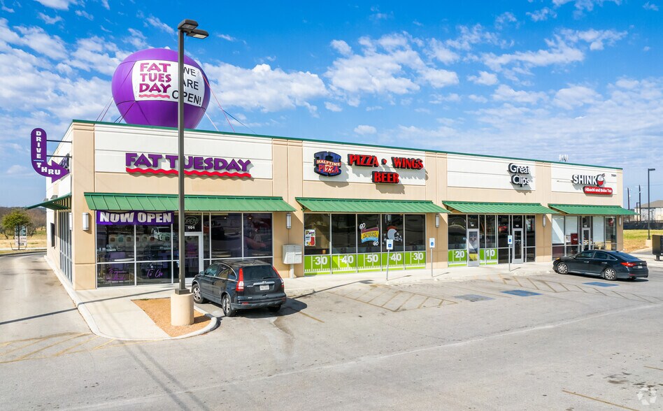 Primary Photo Of 7531 Bandera Rd, San Antonio Storefront For Sale