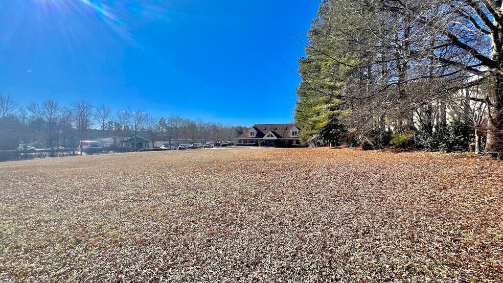 More Photos Of 13784 Highway 9 N, Milton Loft Creative Space For Lease