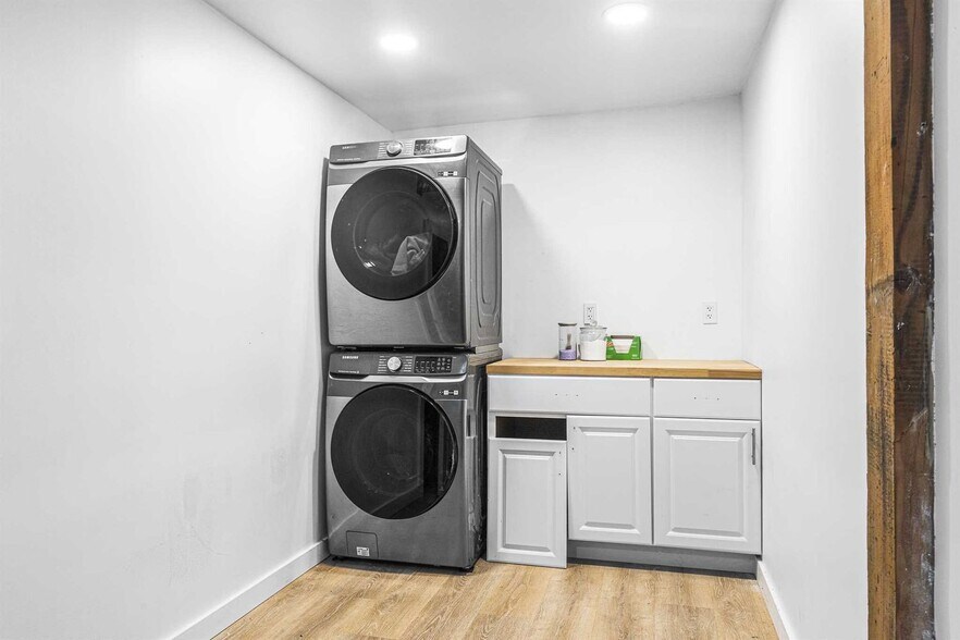 More Photos Of 2674 W Main St, Wappingers Falls Apartments For Lease