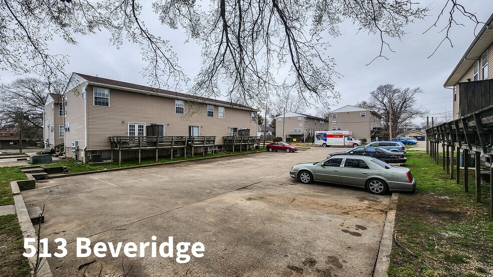 More Photos Of 600 S Washington St, Carbondale Apartments For Sale