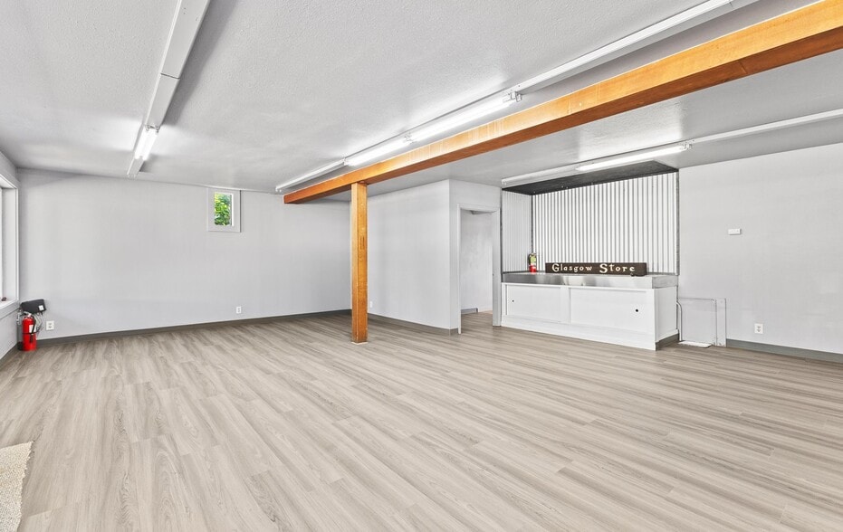 More Photos Of 67552 East Bay Rd, North Bend Storefront Retail Residential For Sale