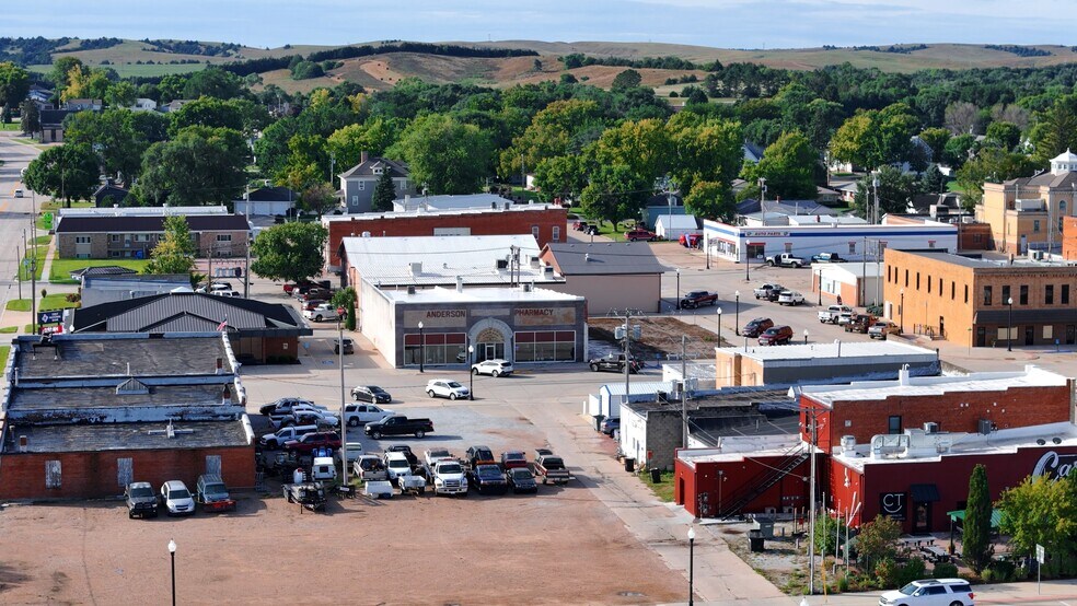 More Photos Of 1429 M St, Ord Drugstore For Sale