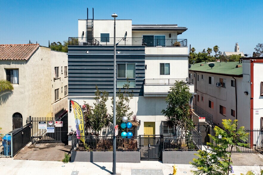 More Photos Of 2336 Crenshaw Blvd, Los Angeles Apartments For Sale