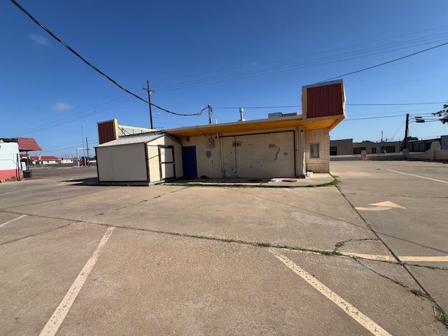 More Photos Of 811 50th St, Lubbock Restaurant For Lease