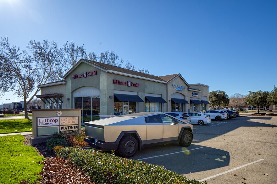 More Photos Of , Manteca General Retail For Sale