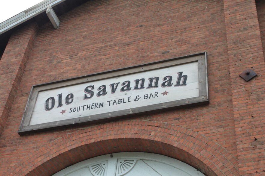 More Photos Of 88-110 Rondout Landing, Kingston Restaurant For Sale