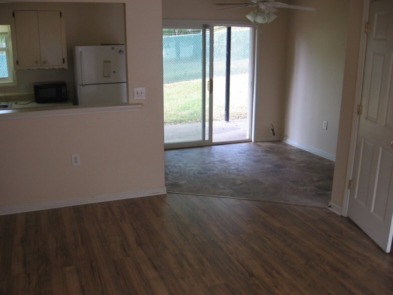 More Photos Of 110 Johnson St, Cartersville Apartments For Sale