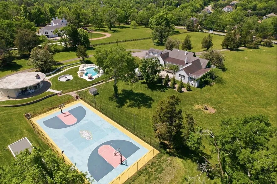 More Photos Of 5840 Hillsboro Pike, Nashville Land For Sale