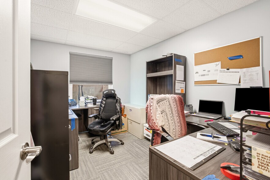 More Photos Of 328 Budfield St, Johnstown Office For Sale