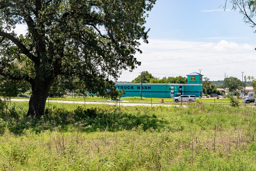 More Photos Of 2310 E Bankhead Dr, Weatherford Land For Sale