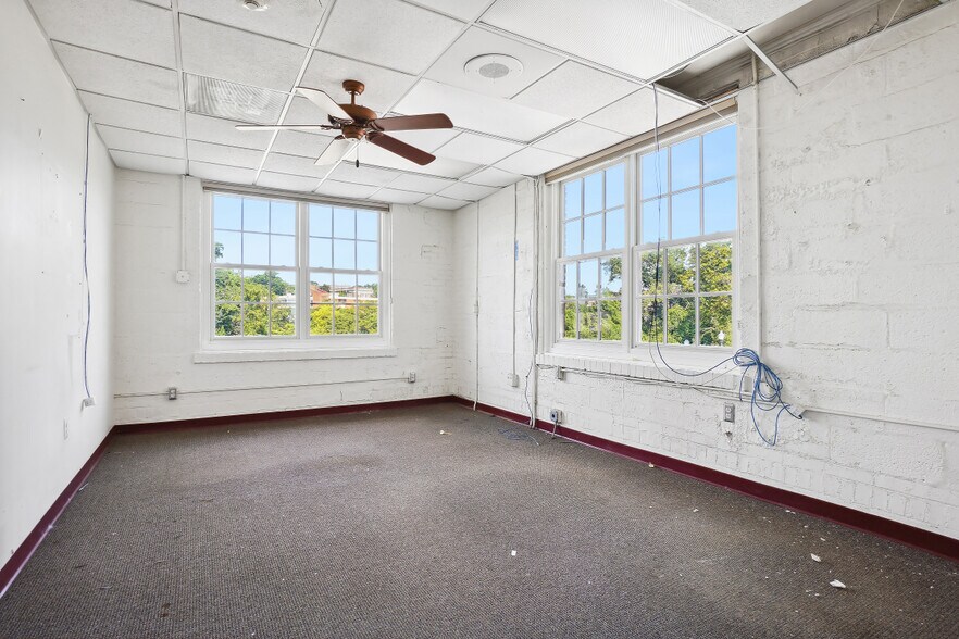 More Photos Of 6801 Cameron Dr NW, Washington Police Fire Station For Sale