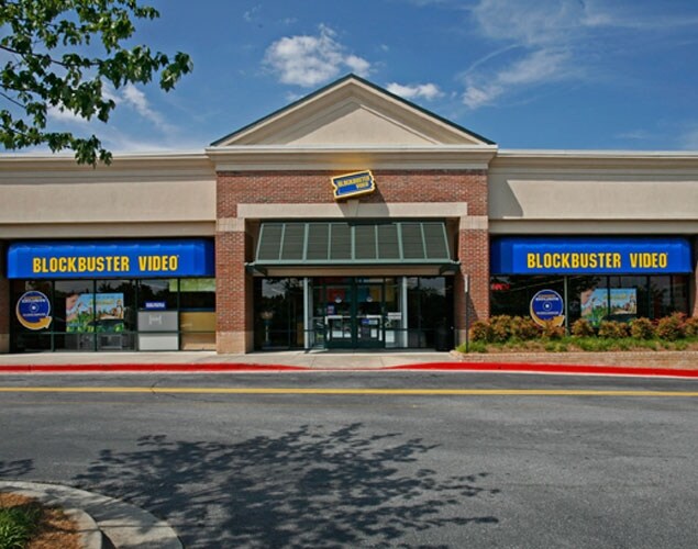 More Photos Of 8465 Holcomb Bridge Rd, Johns Creek General Retail For Sale