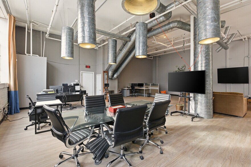 More Photos Of 39 E 3rd St, Richmond Apartments For Sale