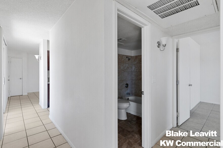 More Photos Of 3639 Kolendo Ct, Las Vegas Apartments For Sale