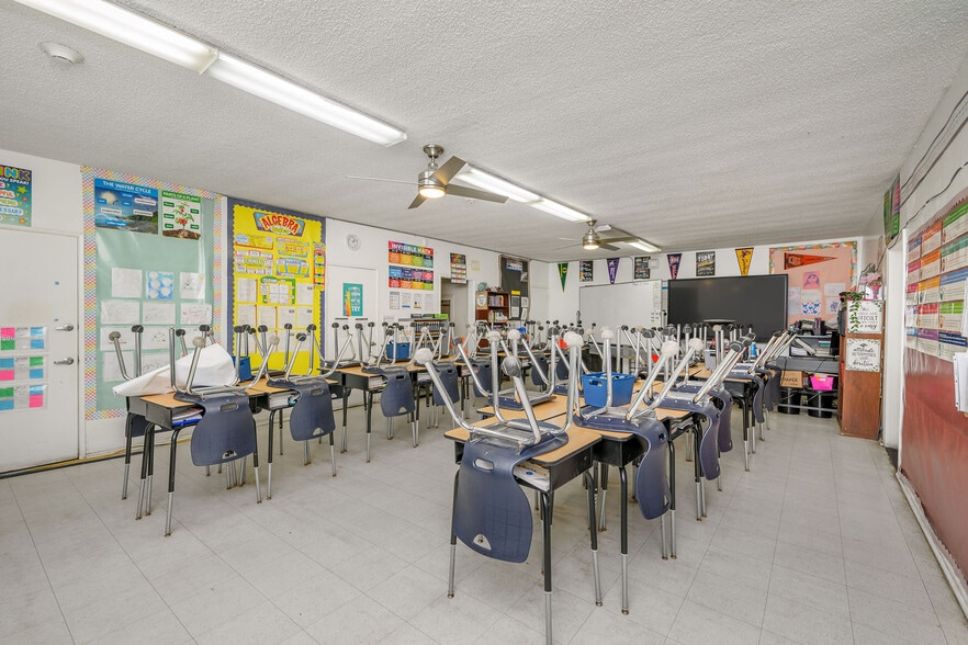 More Photos Of 400 S Santa Fe Ave, Compton Religious Facility For Sale