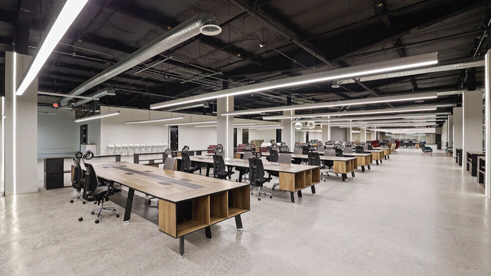 More Photos Of 2250 Maple Ave, Los Angeles Warehouse For Lease