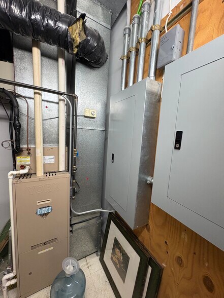 More Photos Of 2315 Sunset Blvd, Steubenville Medical For Lease