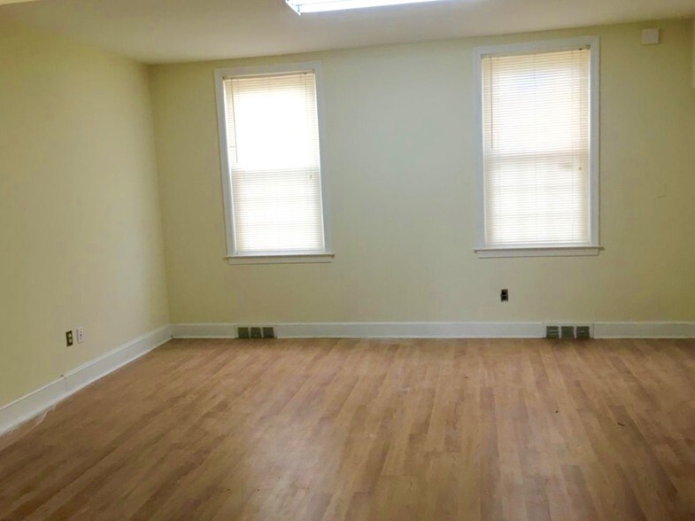More Photos Of 3001 Philadelphia Pike, Claymont Medical For Lease