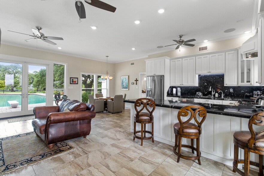 More Photos Of 1007 FM 390 E, Brenham Land For Sale