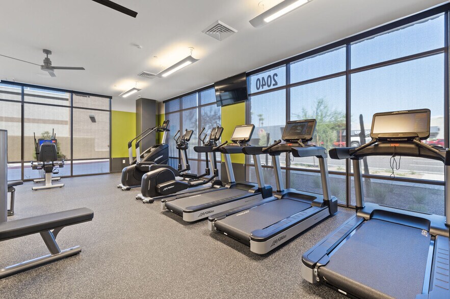 More Photos Of 2040-2060 N Scottsdale Rd, Scottsdale Apartments For Lease