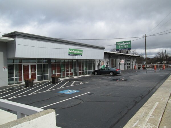 Primary Photo Of 660 Edgewood Ave SE, Atlanta Self Storage For Lease