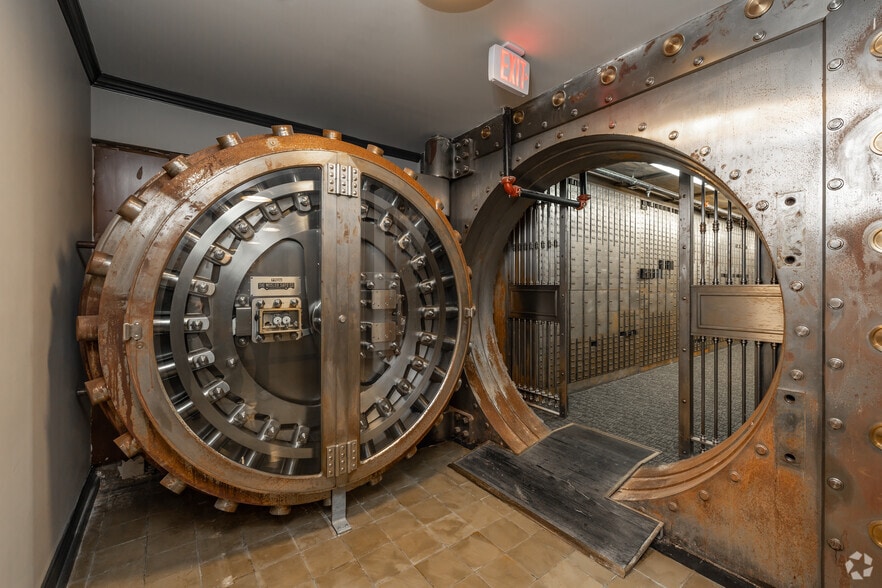 More Photos Of , Mobile Unknown For Sale